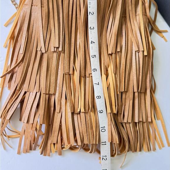 Yoki Faux Suede Fringe Crossbody Bags for Women Western Hippie Shoulder Bag - Picture 10 of 10